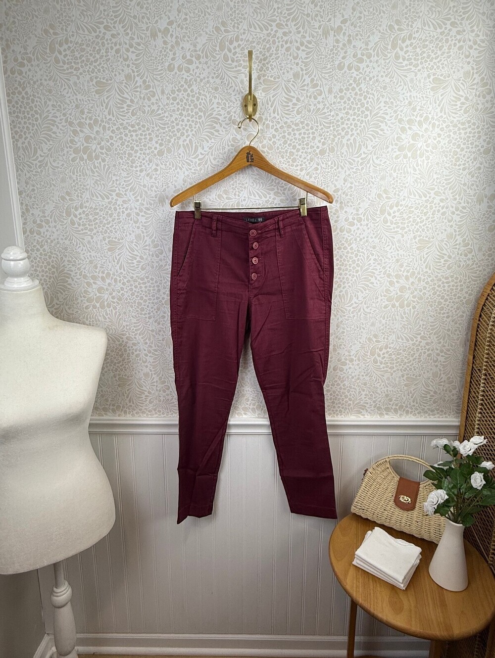Level 99 Burgundy Button Fly Linen Blend Straight Leg Pant - Size - 30